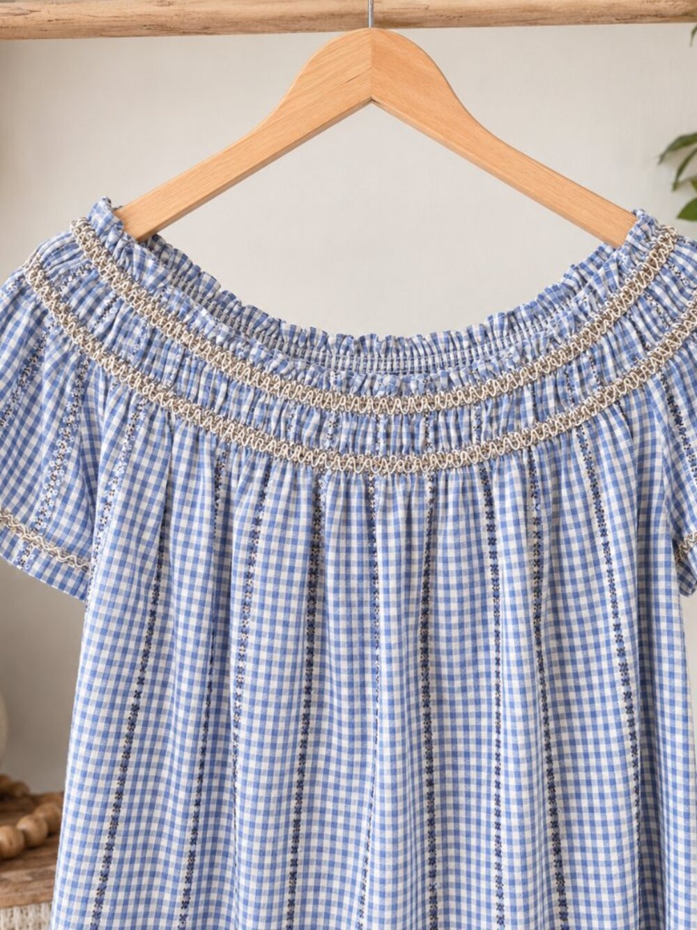 Max Studio Blue Gingham Off Shoulder Top Size L NWT - Picture 3 of 9